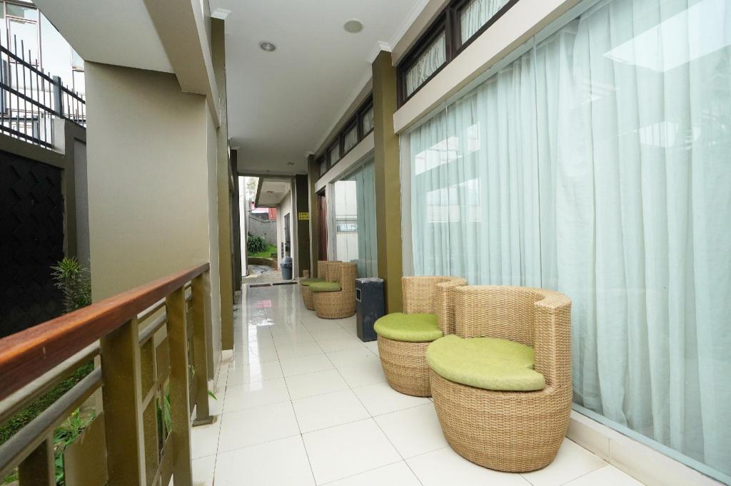 Sapadia Guesthouse Ciwidey Bandung 32/38