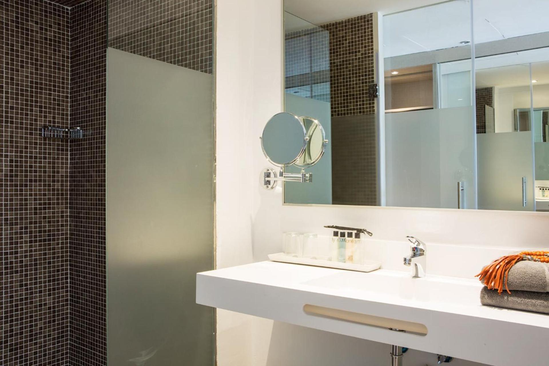 Room, Twin Beds, Balcony, Annex, Monsuau Cala D'Or Hotel - Adults Only 6/6
