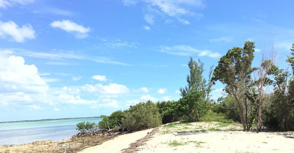 Mangrove Cay Sea View Villas 16/21