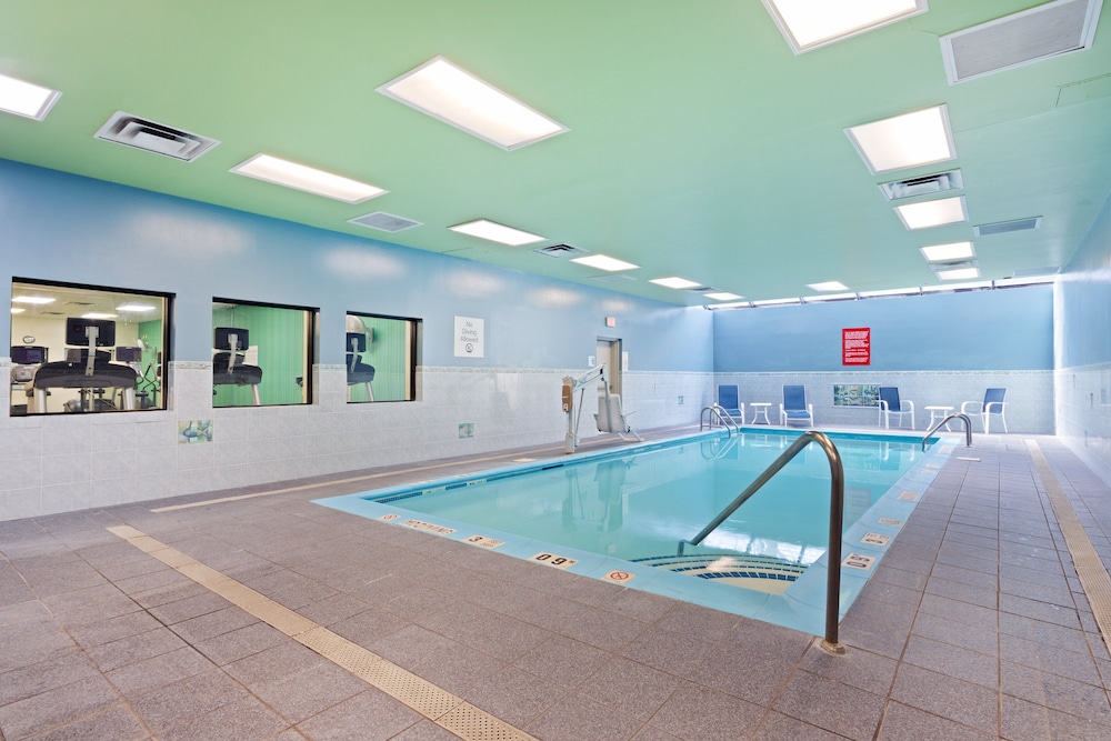 swimming pool spa