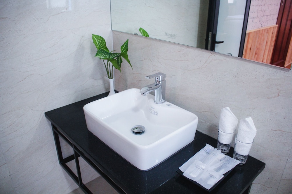 Aroma Ha Long Hostel 47/50