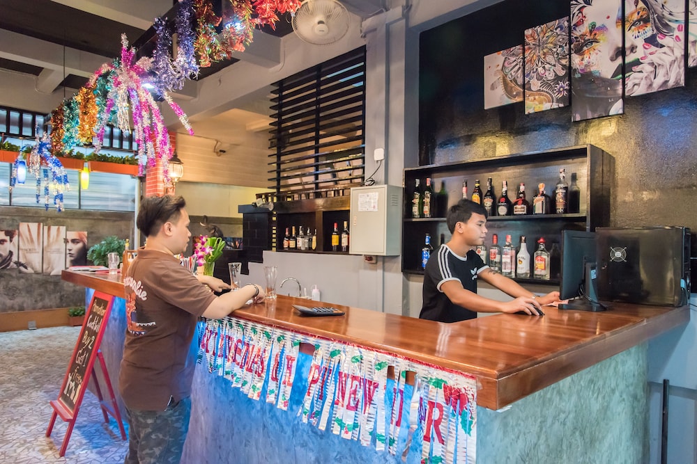 Khaosan Art Hotel 52/75