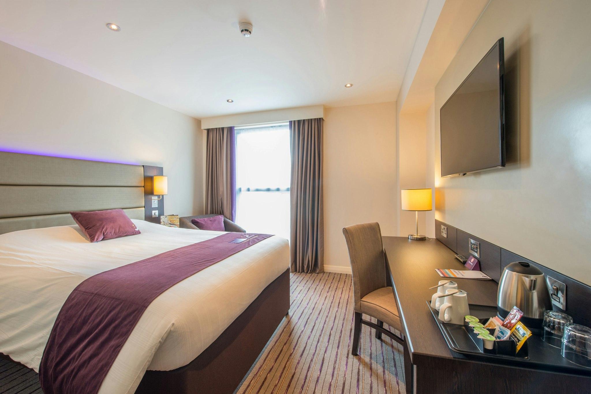 Wet, Double Bed, Accessible