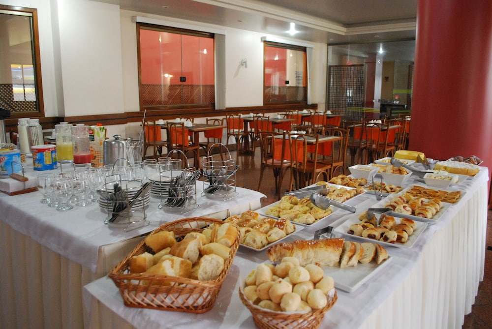 CHAMPAGNAT PRAIA HOTEL 20/27