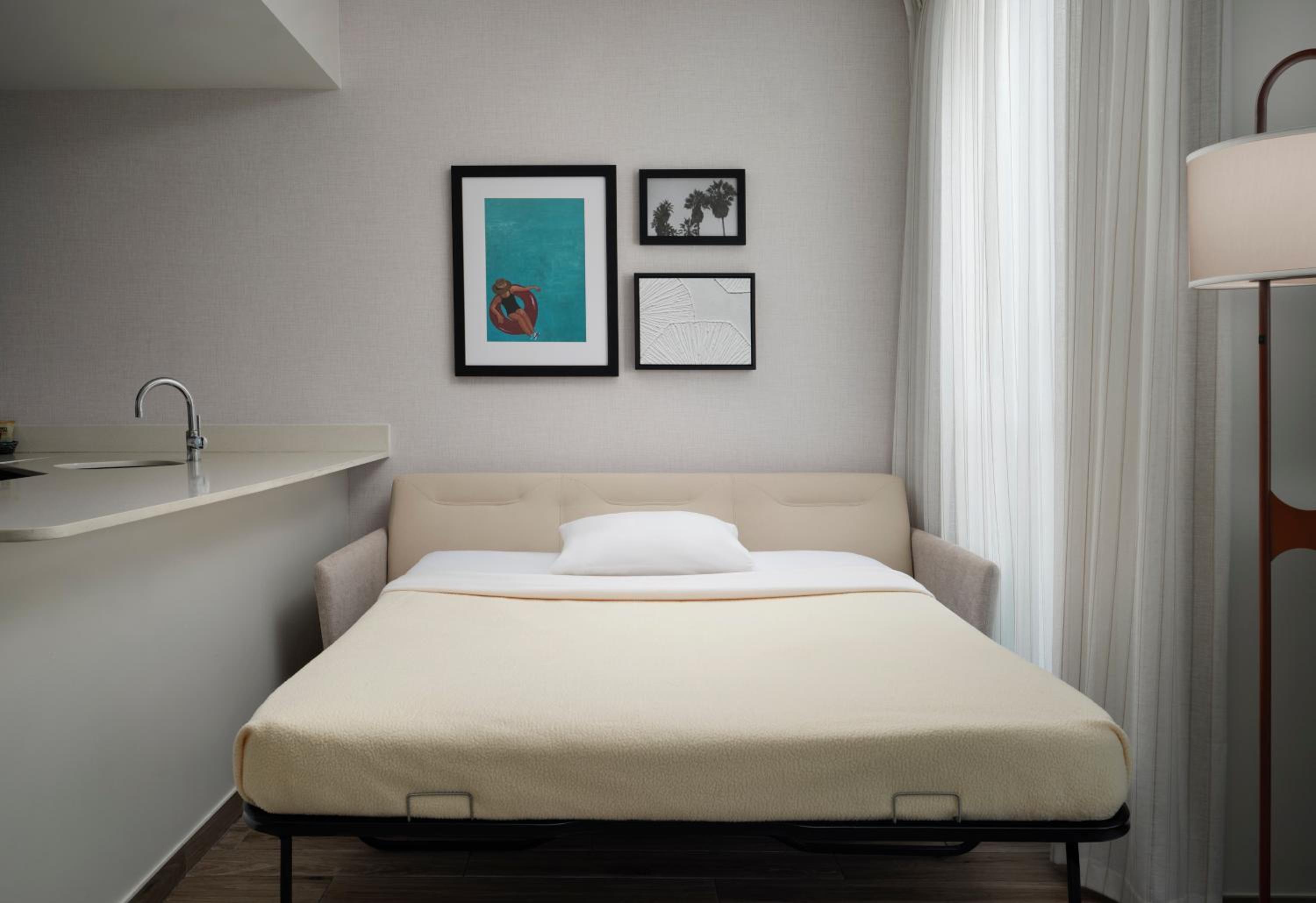 Suite, King Bed, Sofa, Accessible, Residence Inn Miami Beach Surfside 3/10