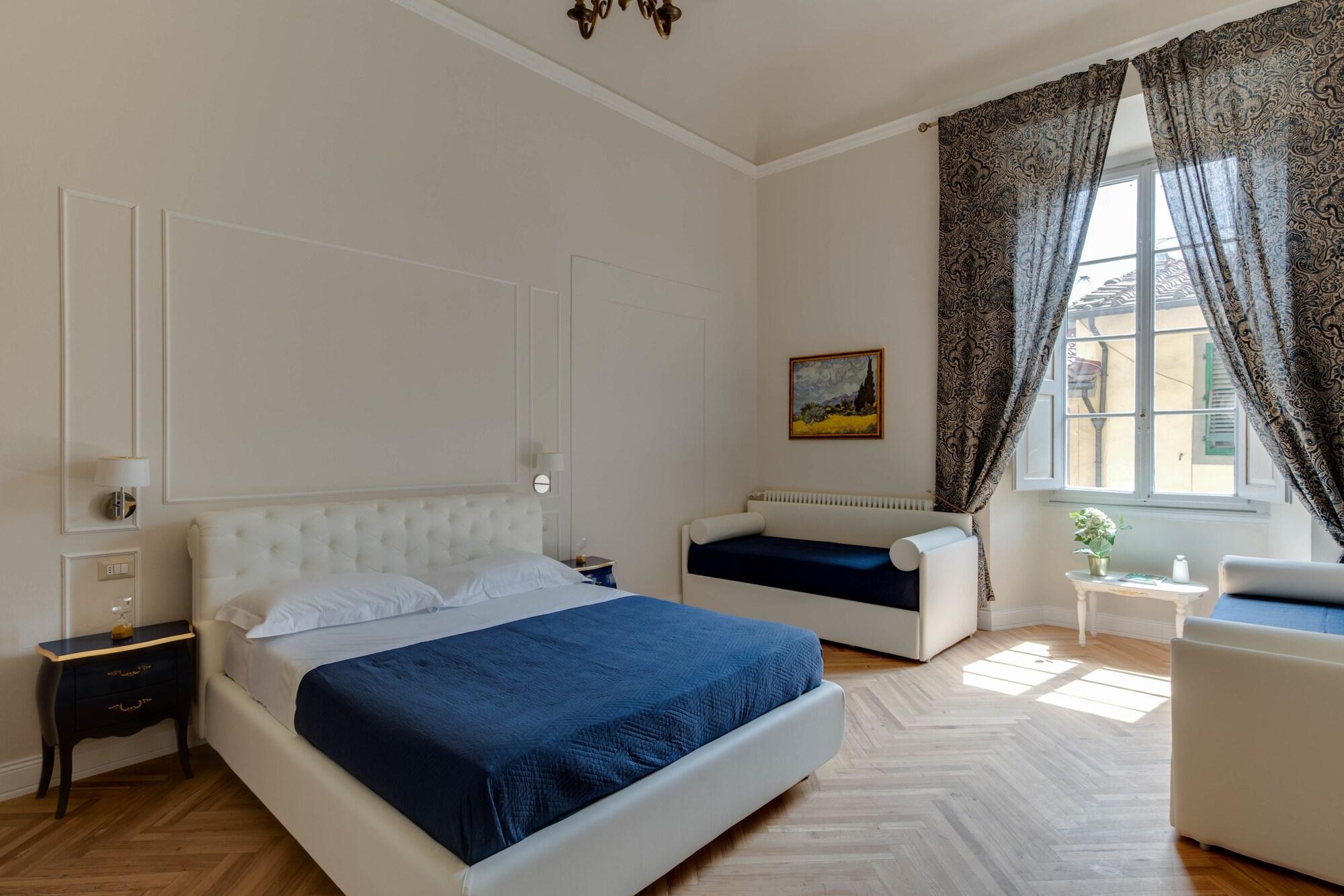 Quadruple, Multiple Beds