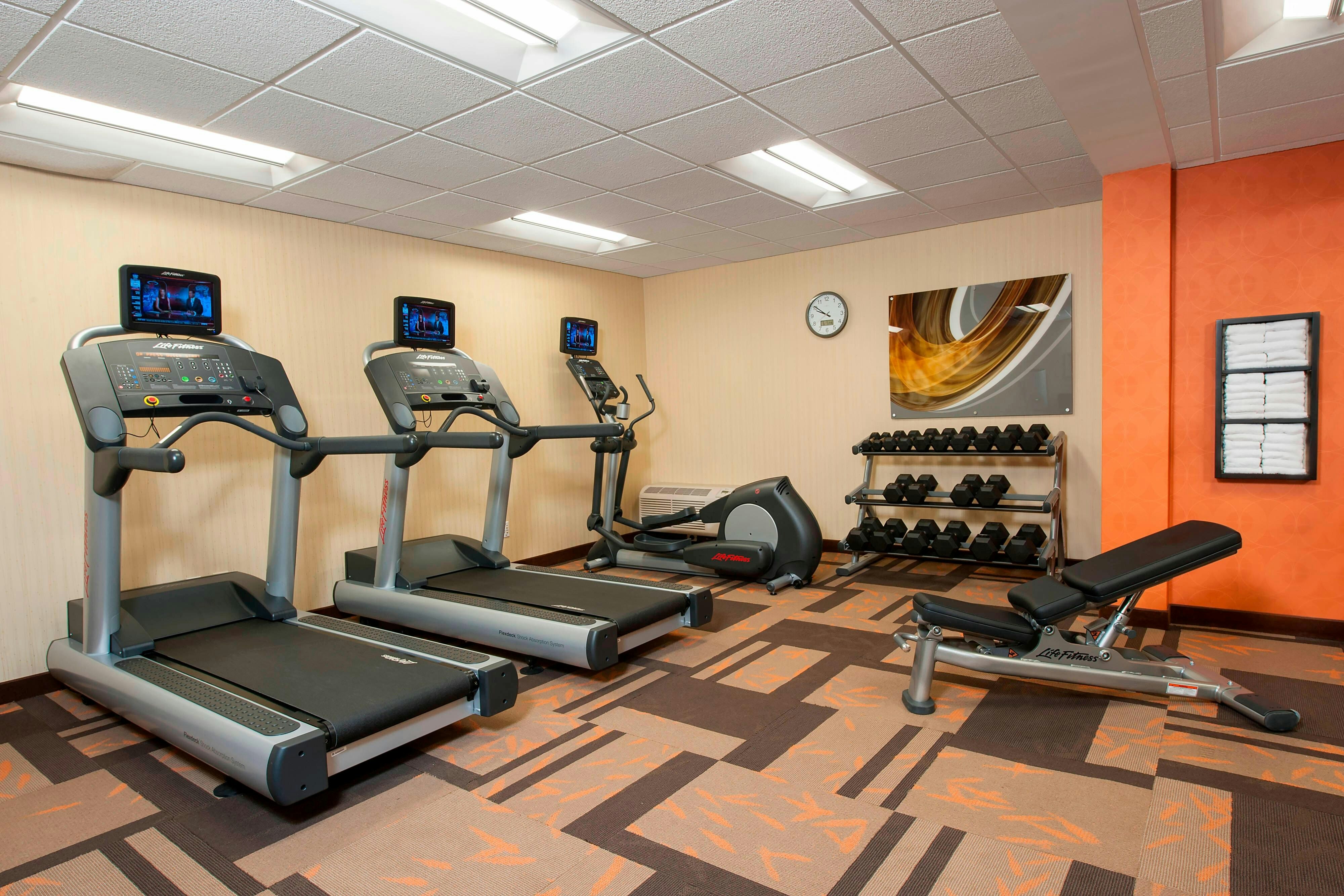 Courtyard By Marriott Chicago Glenview Northbrook 8/19