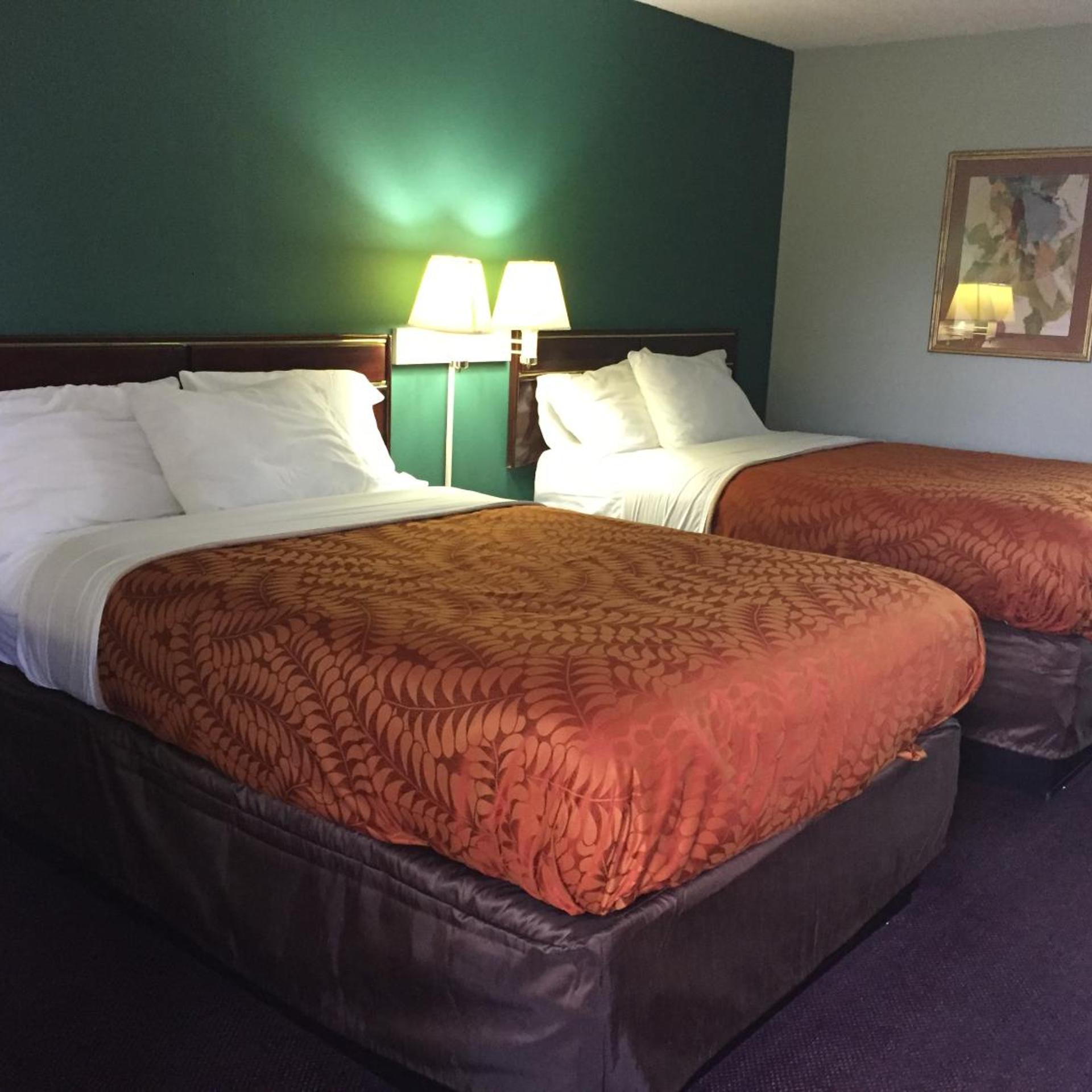 غرفة بسريرين مزدوجين للمدخنين، Americas Best Value Inn Manchester TN 2/4