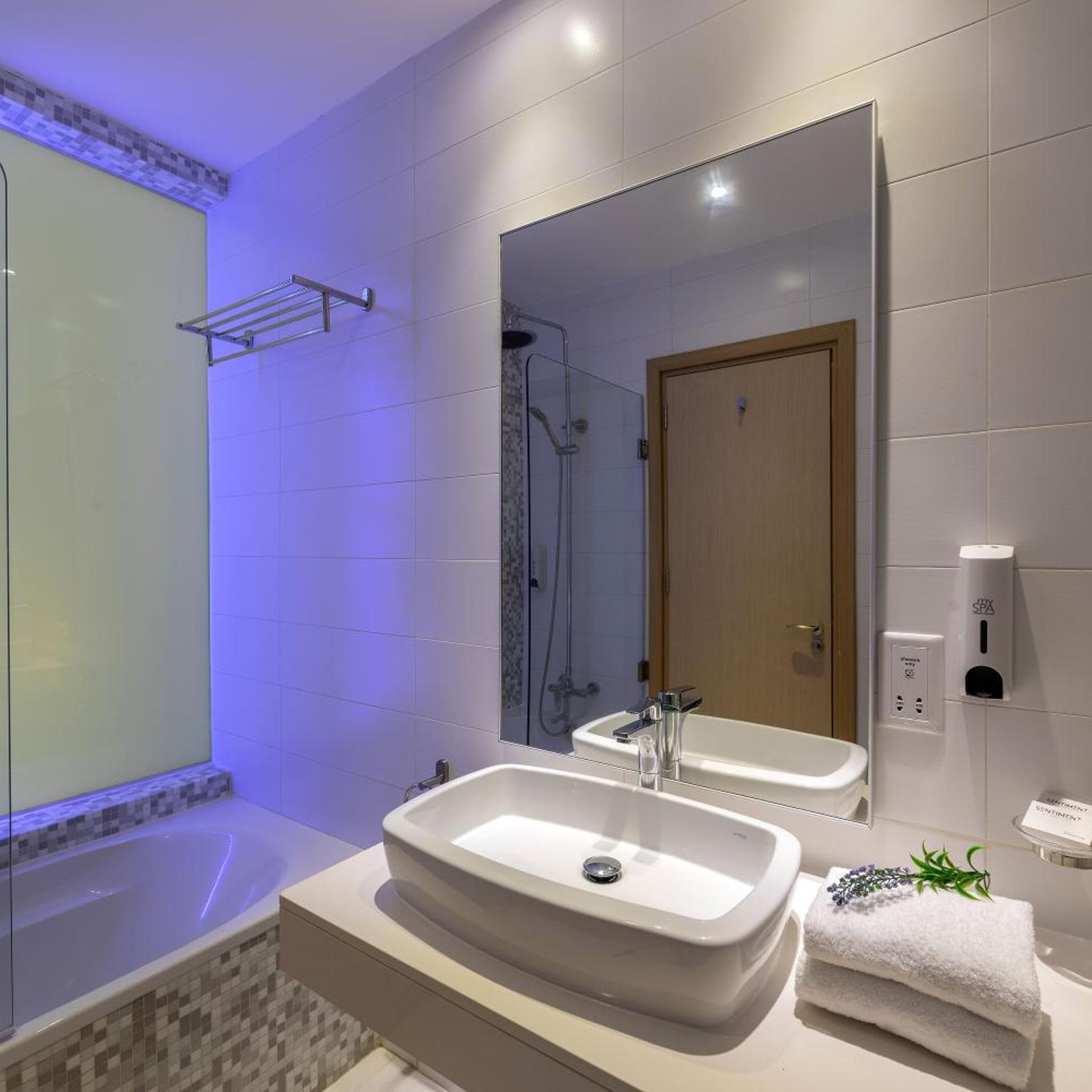 Room, Inland View، Vrissaki Beach Hotel 9/10