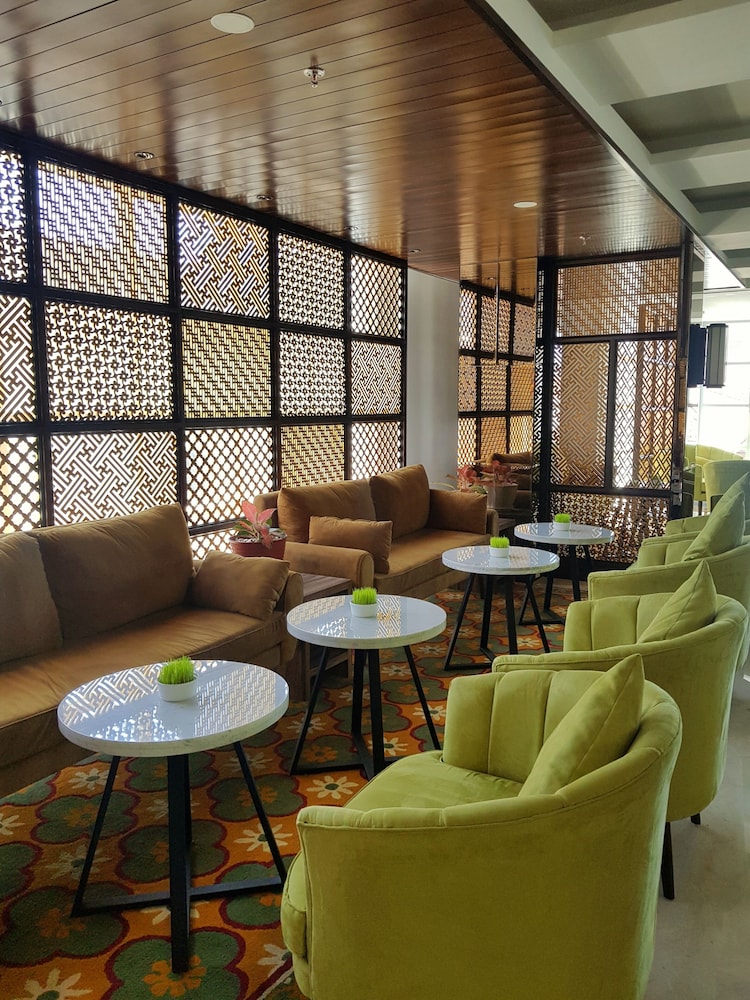 eL Hotel Yogyakarta Malioboro 46/66