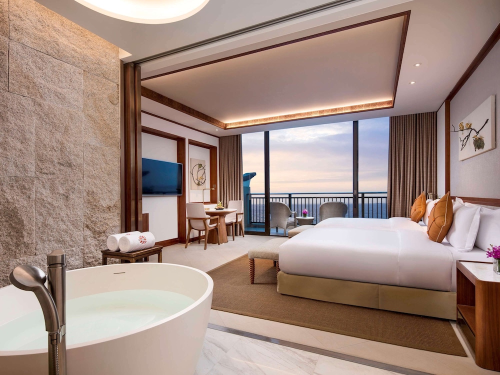 Angsana Zhuhai Phoenix Bay 50/50