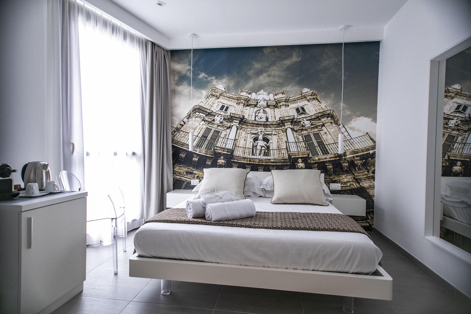 DELUXE, DOUBLE BED, TERRACE
