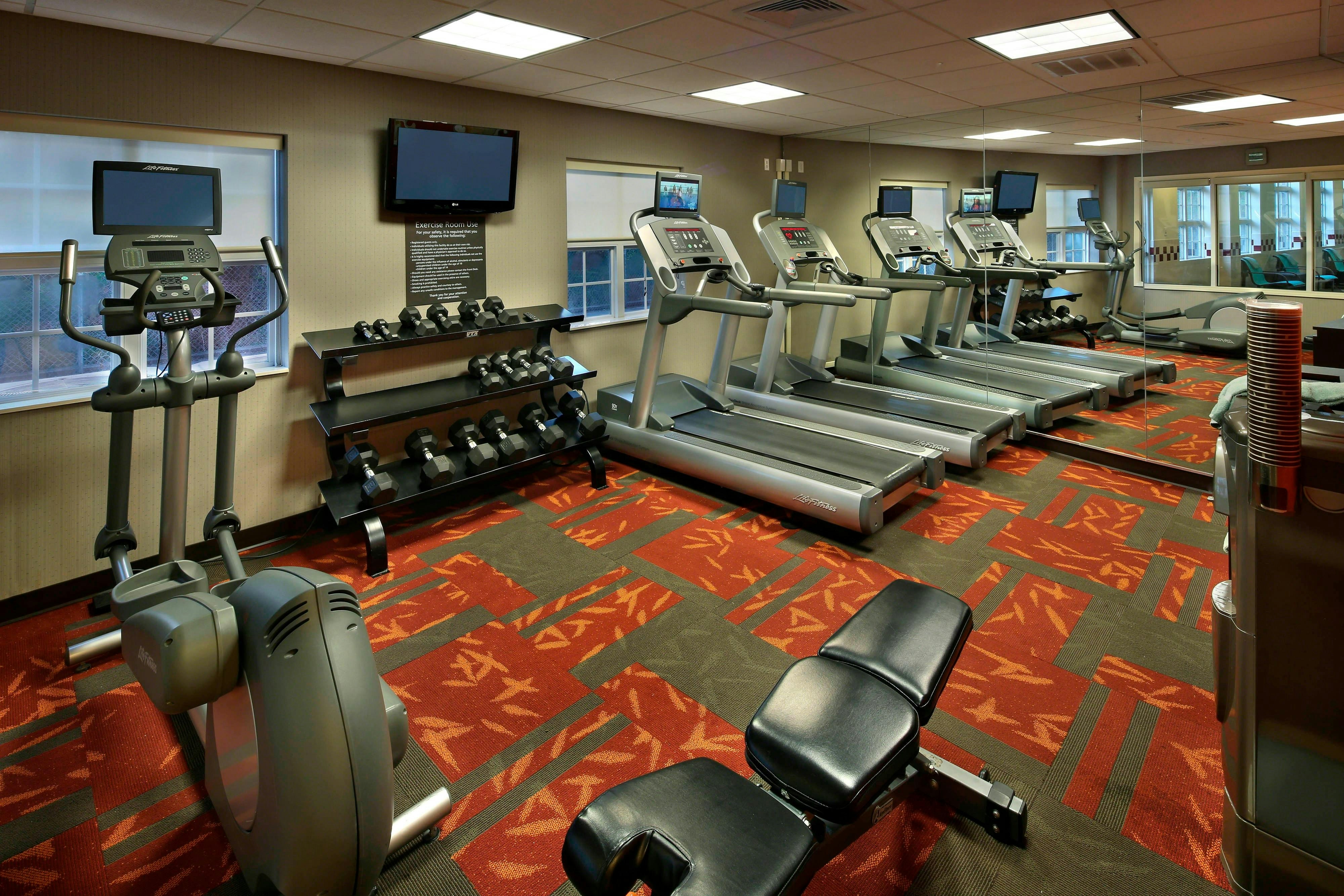 Residence Inn Marriott Danbury 14/27
