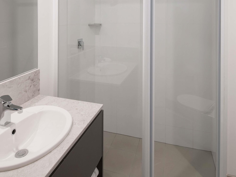 Mercure Sydney Bankstown 49/49