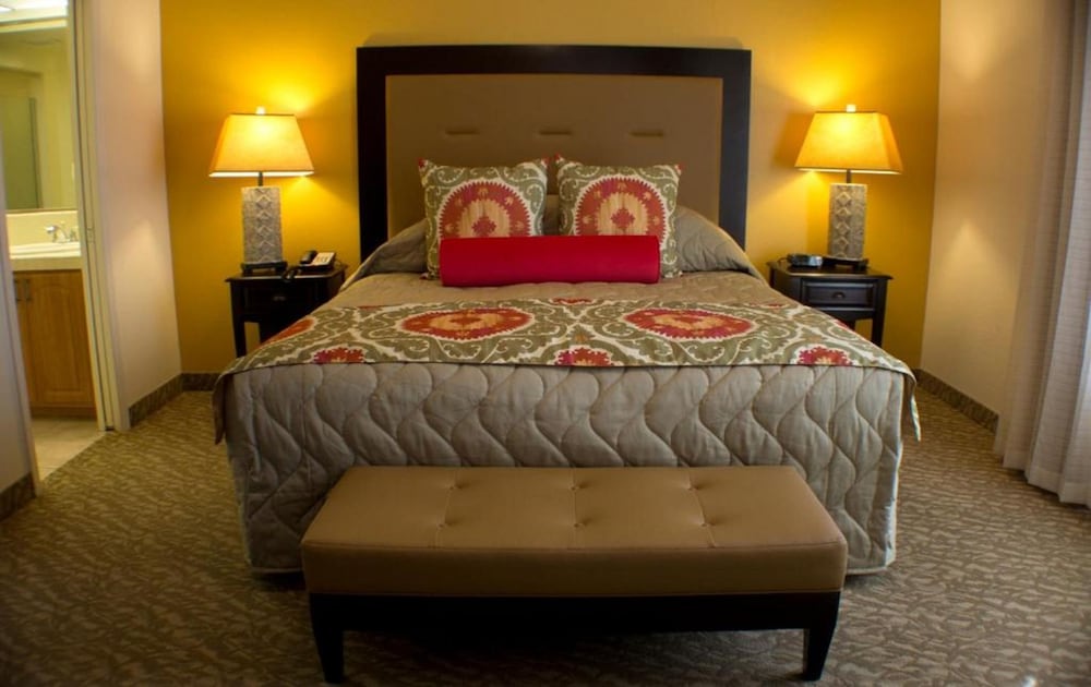 Scottsdale Camelback Resort 23/78