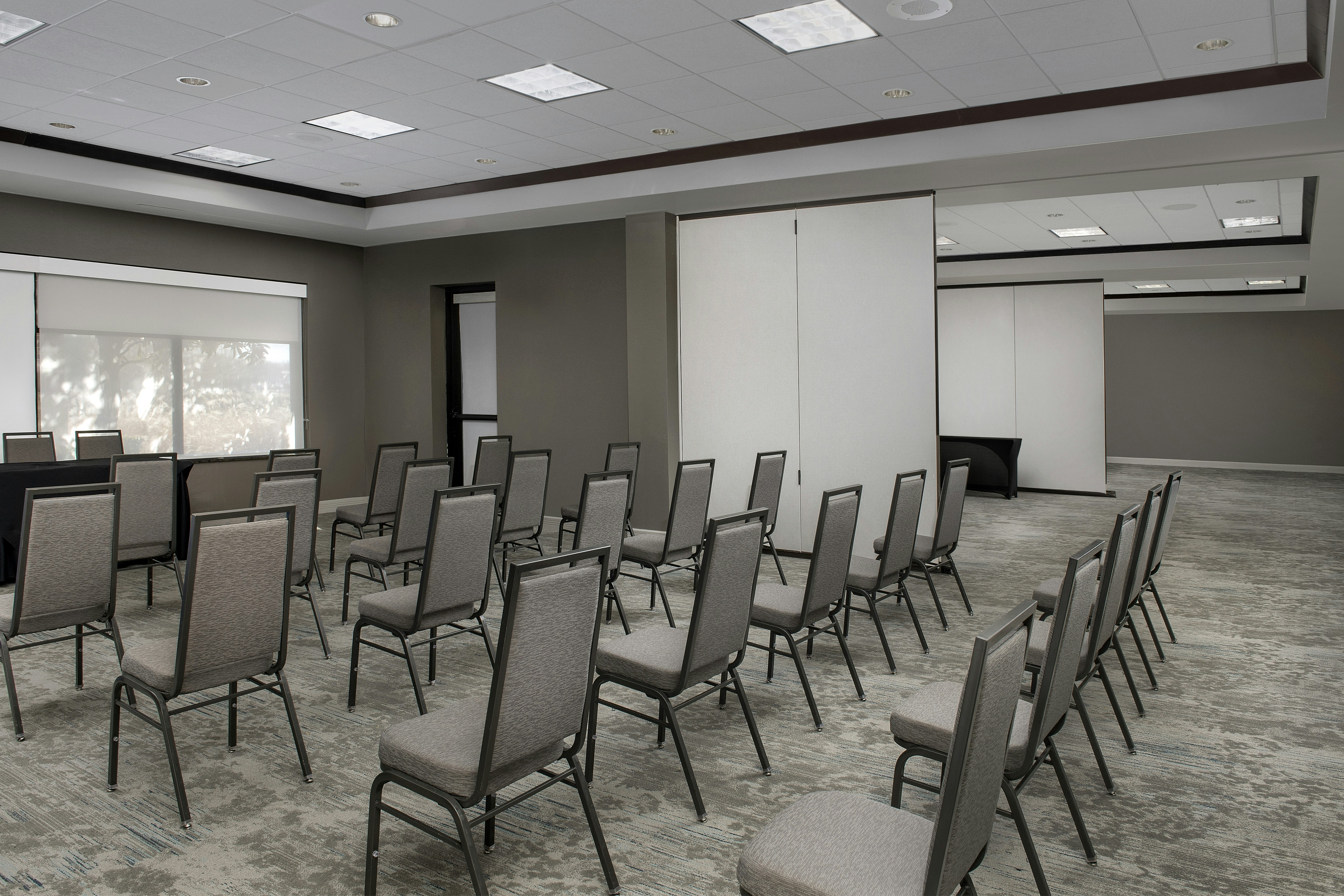 Hilton Garden Inn Dallas/Duncanville 35/48