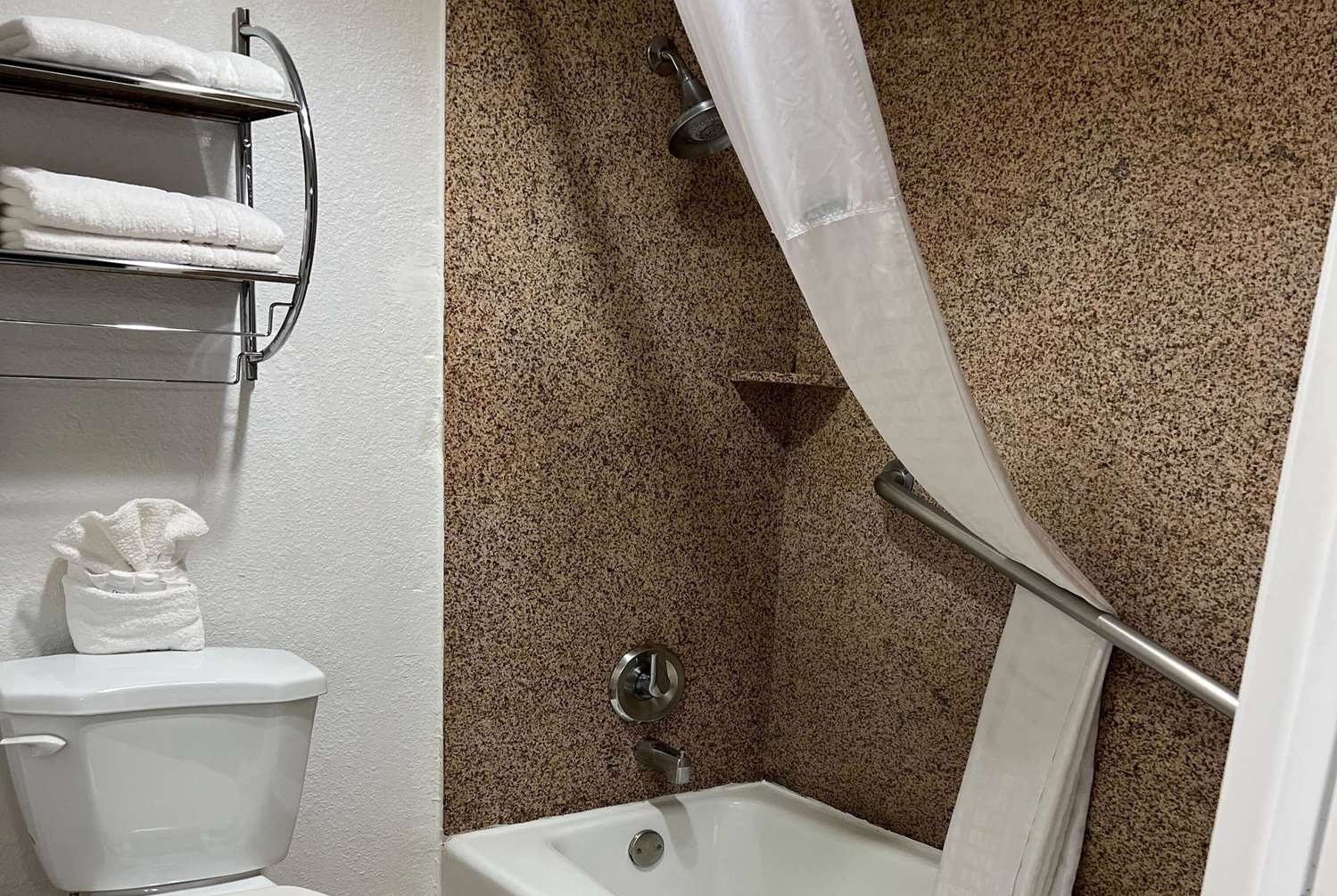 Days Inn by Wyndham Dalhart 15/17