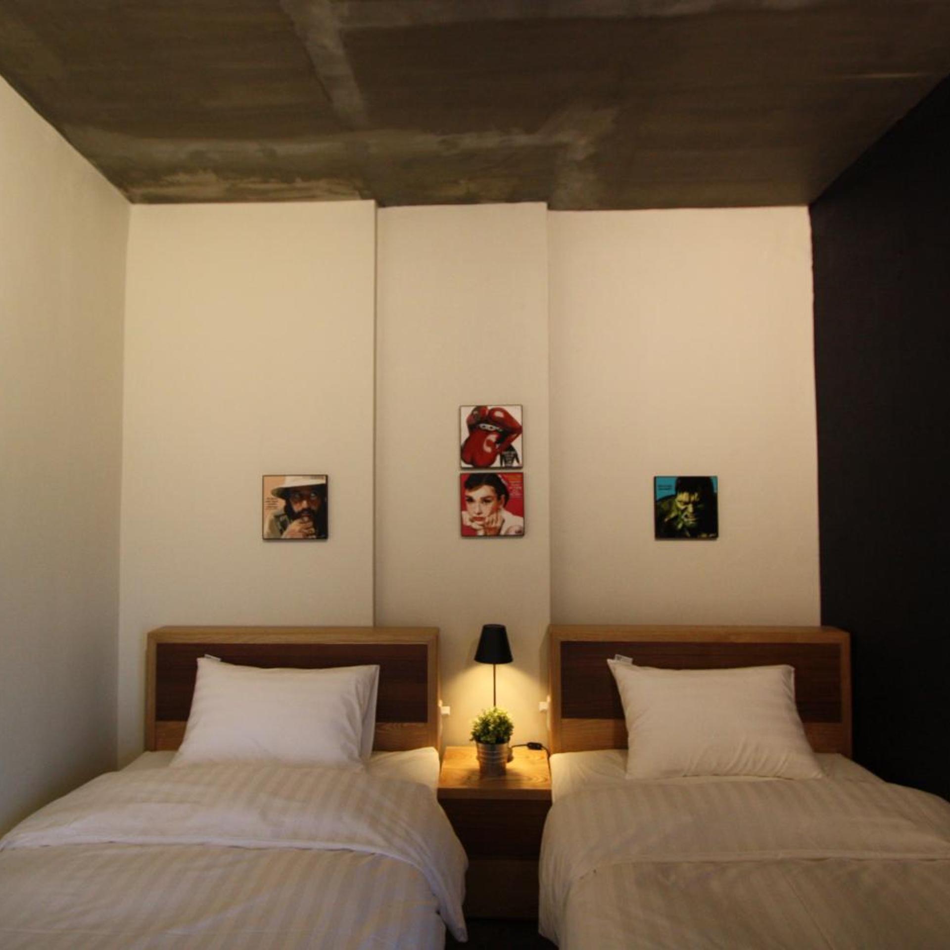 Nabi Hostel 11/68