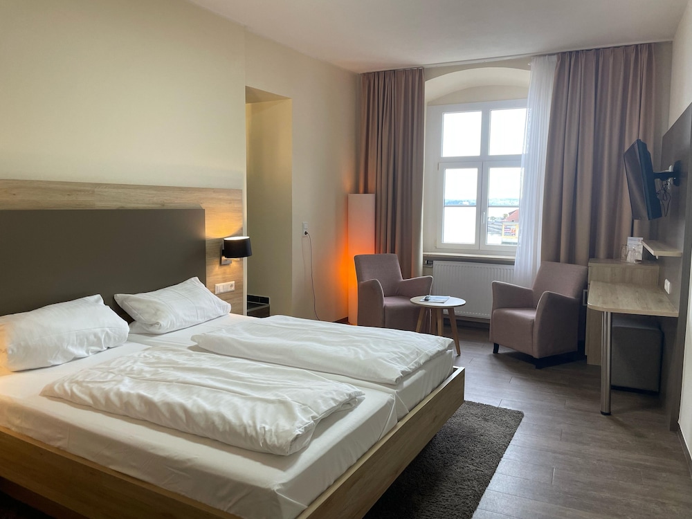 Flair Hotel Zum Schiff 15/73