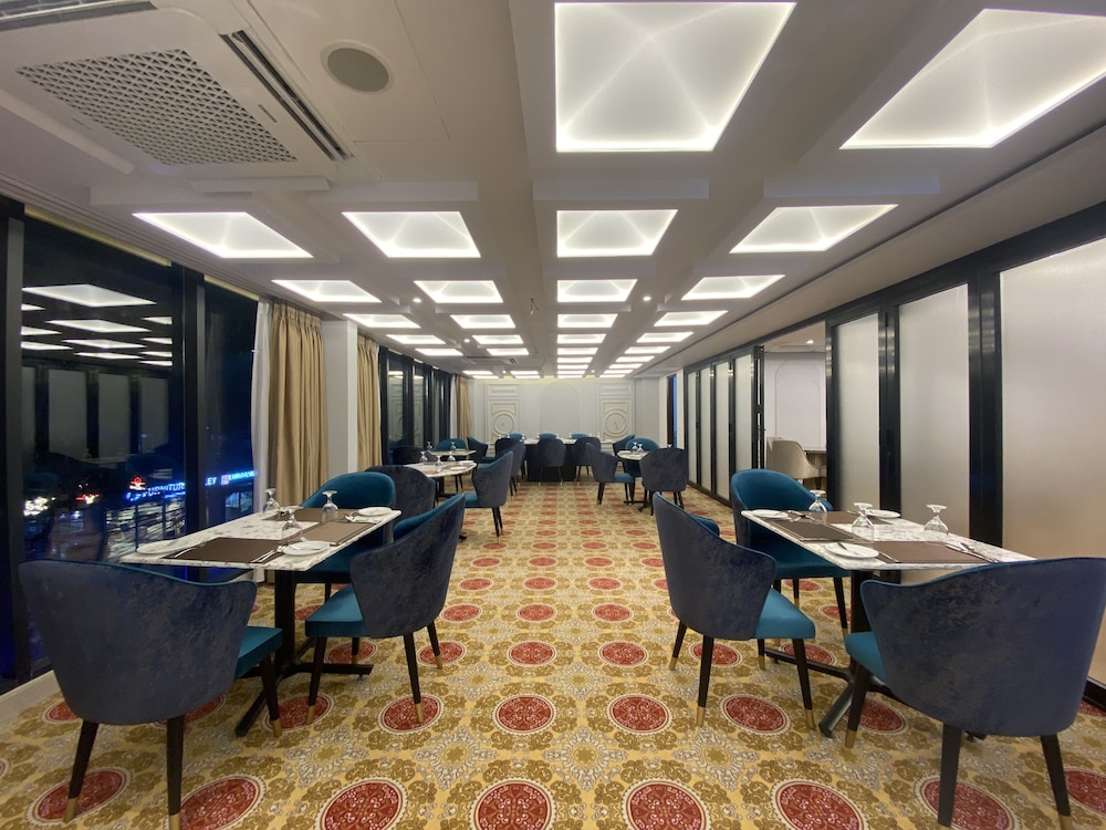 Unique Regency Hotel Dhaka 65/65