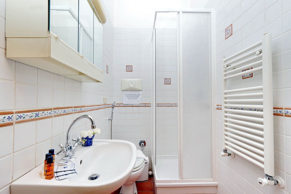 Romalibera - WR Apartments 28/38