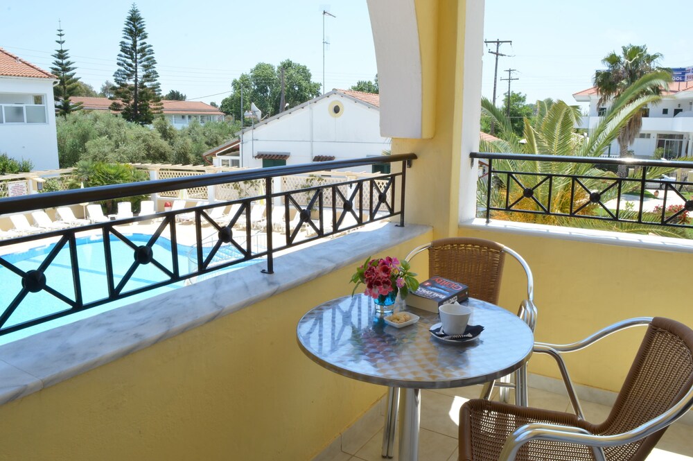 Konstantina Apartments 24/35