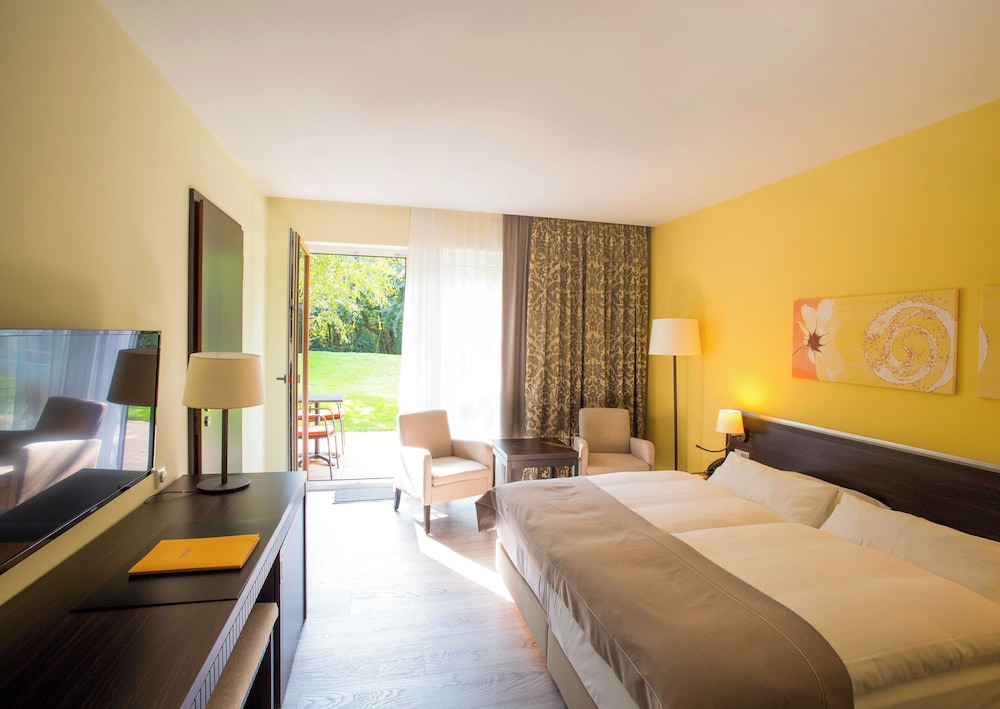 TOP CountryLine Heide Spa Hotel 11/68