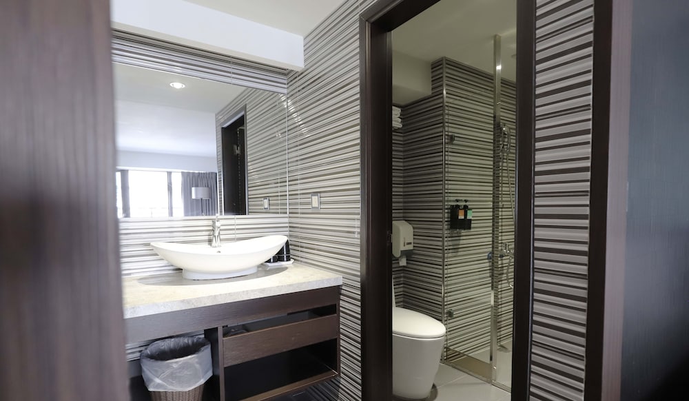 Talmud Hotel Yi Zhong Branch 48/50