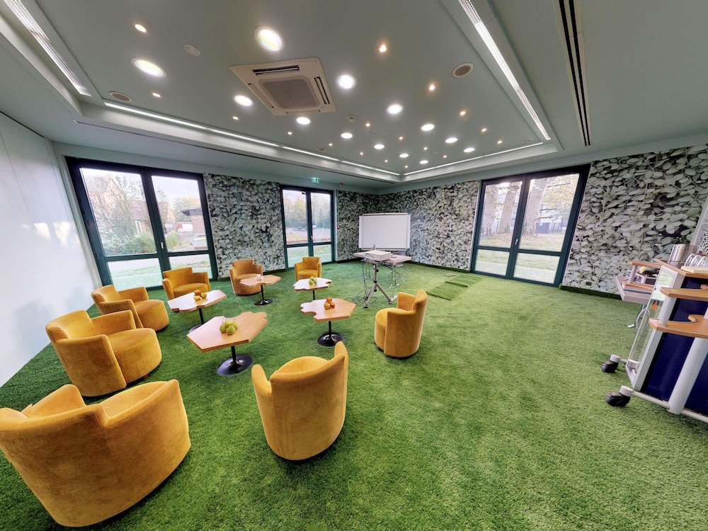 Mercure Tagungs & Landhotel Krefeld 65/70