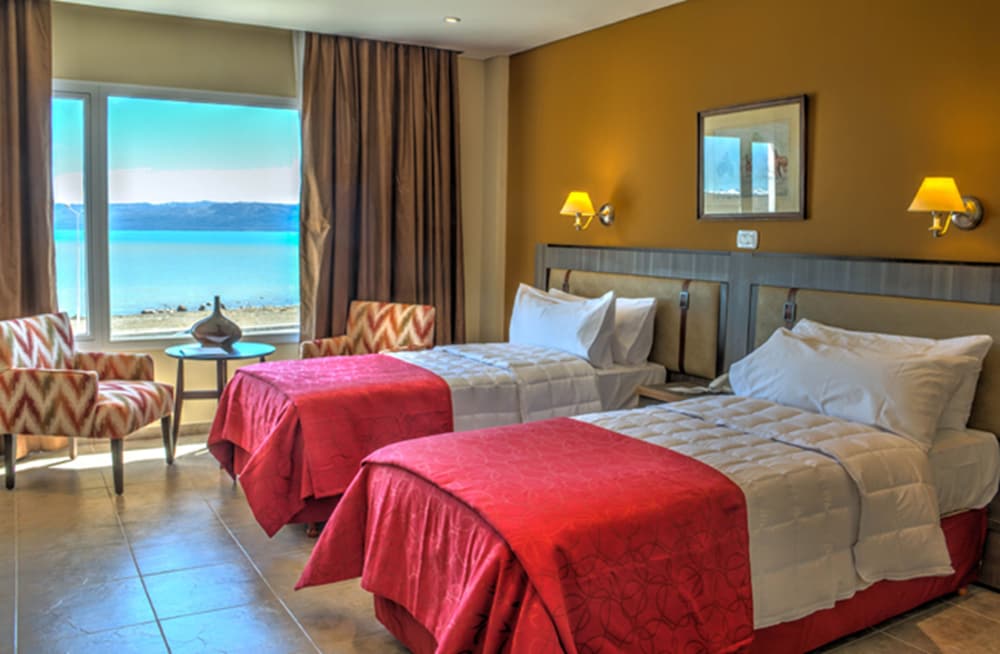 STANDARD, DOUBLE OR TWIN BED