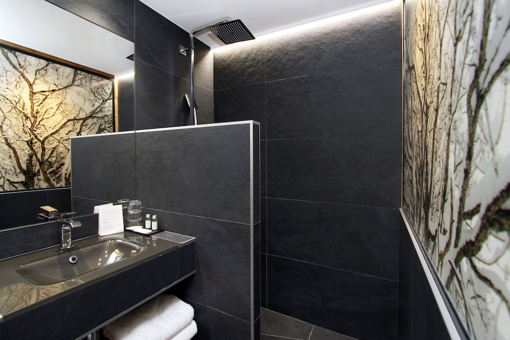 Hotel Cote Brune 49/50
