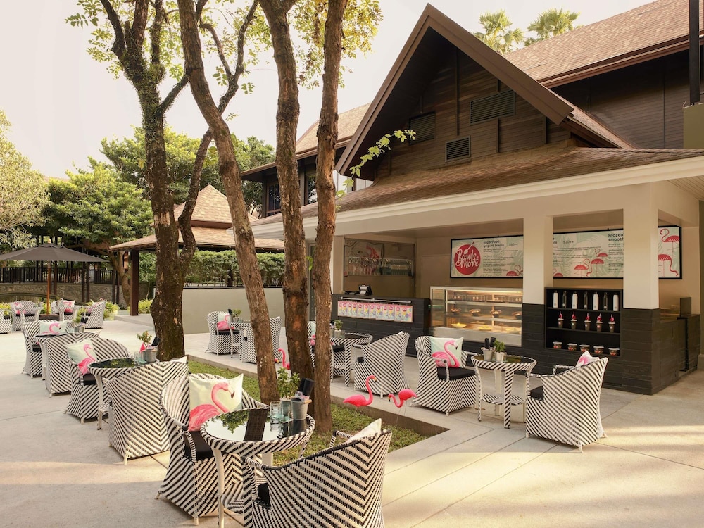 Pullman Phuket Arcadia Naithon Beach 69/75