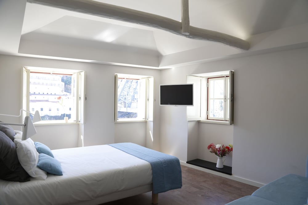Ribeira Cinema Apartments 7/33