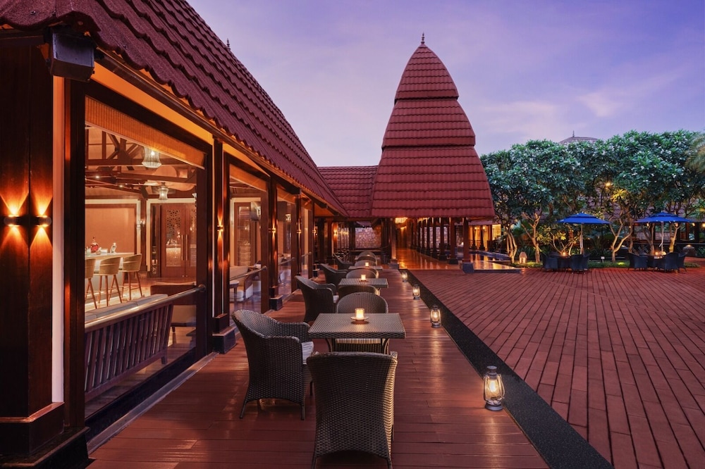 Hotel Ananta Spa And Resorts 40/50