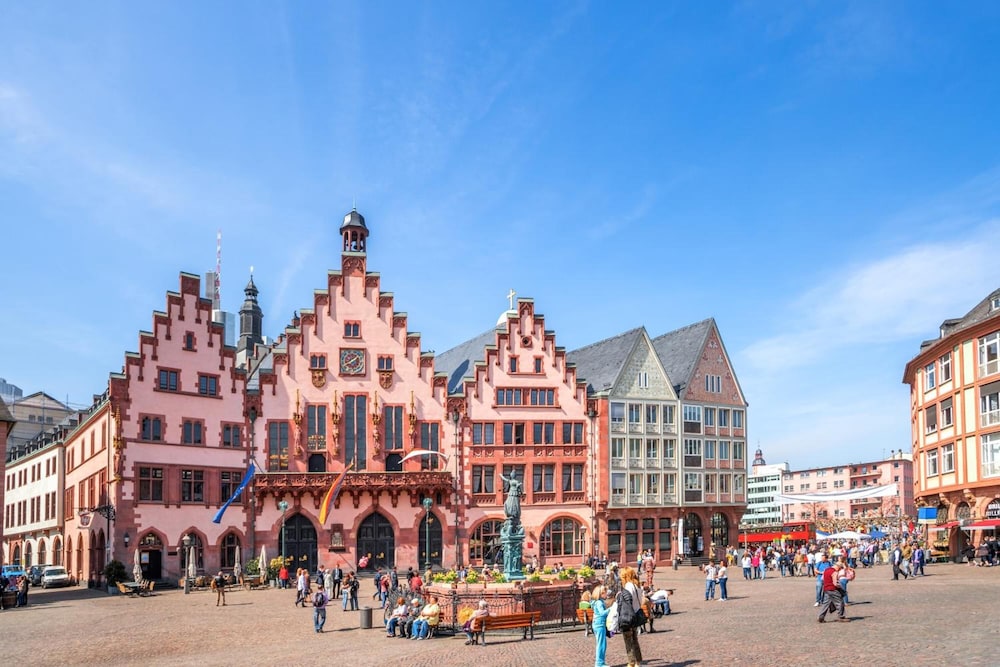Grand Hotel Downtown Formerly Clarion Collection Frankfurt Central Station 47/57