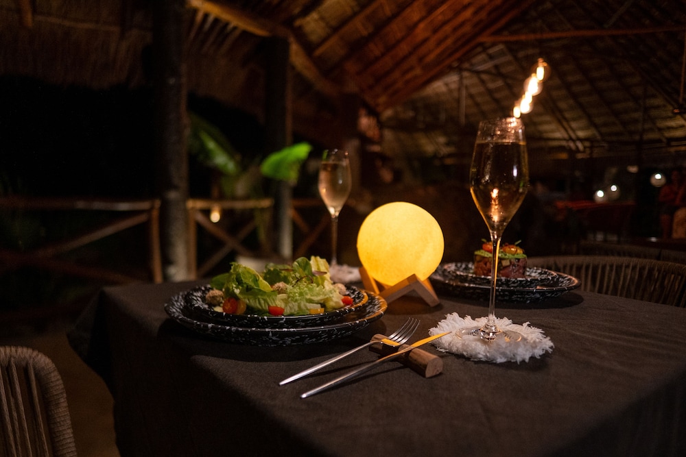 Oom Bubble Boutique Riviera Cancun - Adults Only 8/50