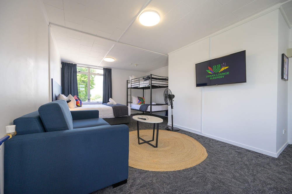 Urban Lounge Sleepery Rotorua, SureStay Collection by BW 40/63