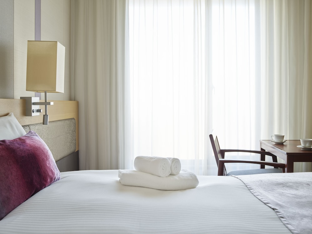 Mitsui Garden Hotel Osaka Premier 16/60