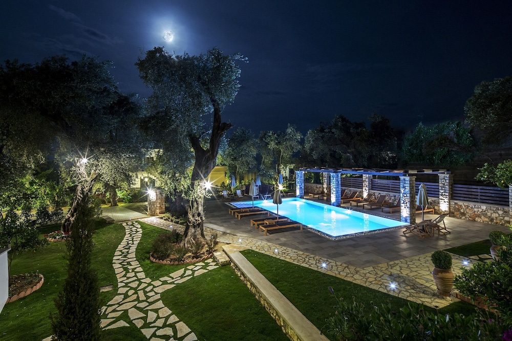 Vassilis Guest House 27/40