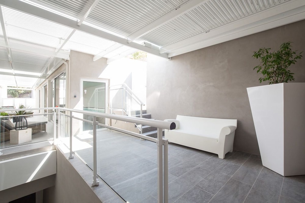Hotel Revellata 50/50