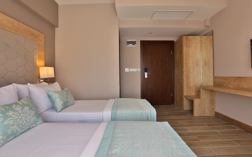 Kule Hotel 27/60