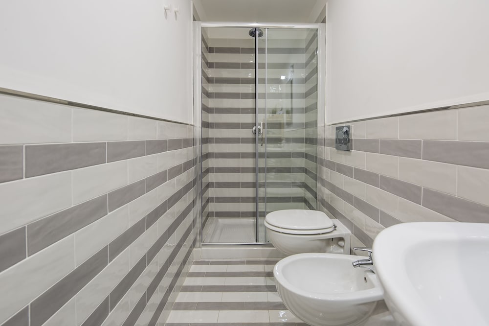 Flower Suites Sorrento 36/39