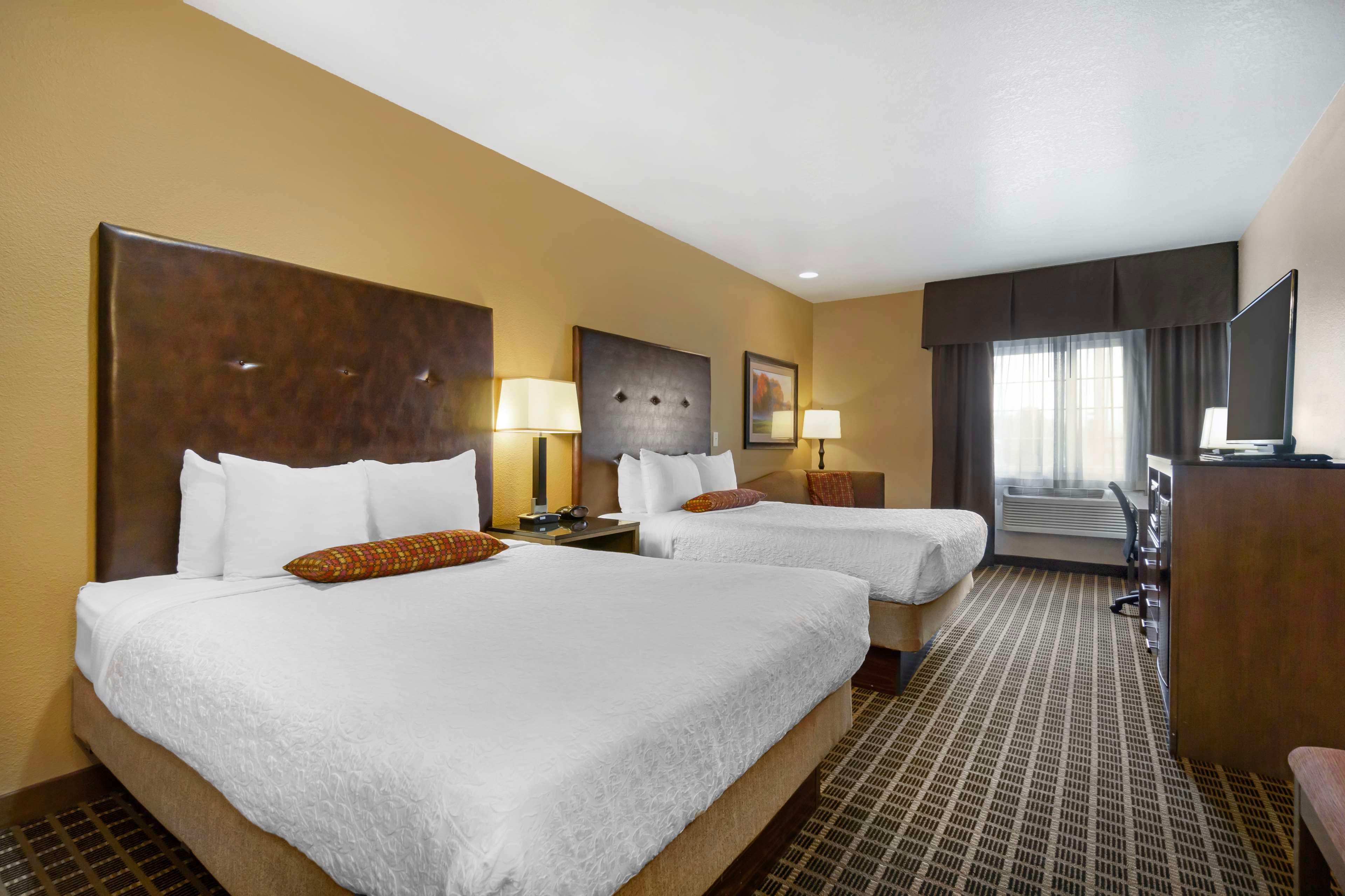 Room, Double Bed, Accessible