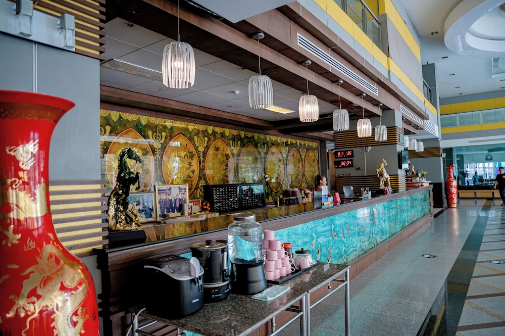 Satit Grand View Hotel 2/30