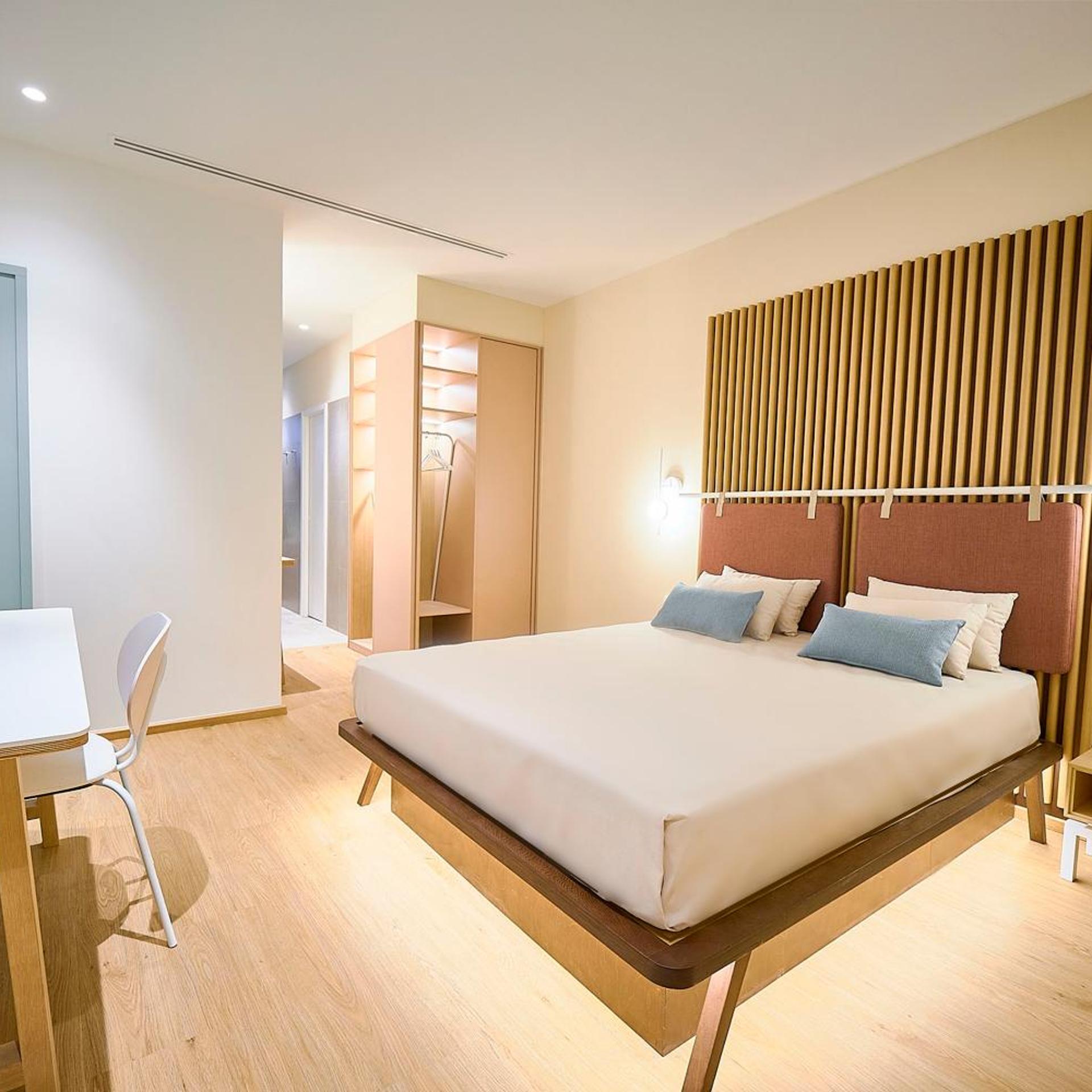 Deluxe, Double Bed, Hotel Leonor Conil 2/8