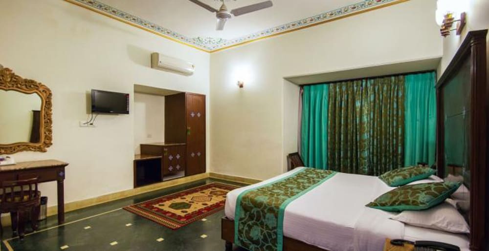 Nahargarh Haveli Hotel 21/52