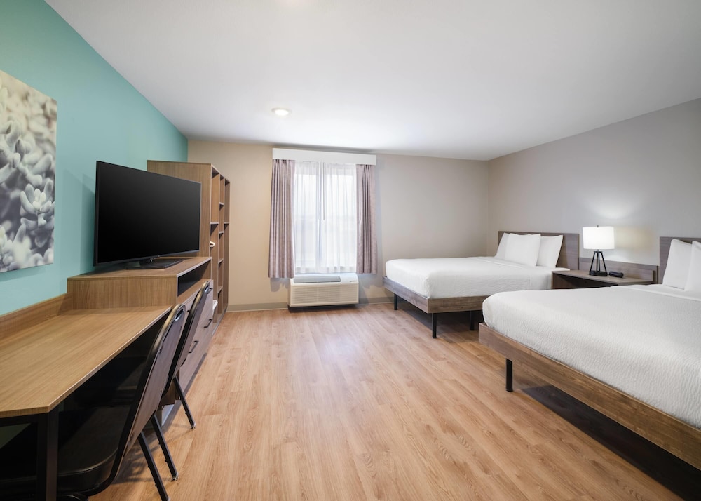 ECHO Suites Extended Stay by Wyndham Springfield Airport PLZ 25/49