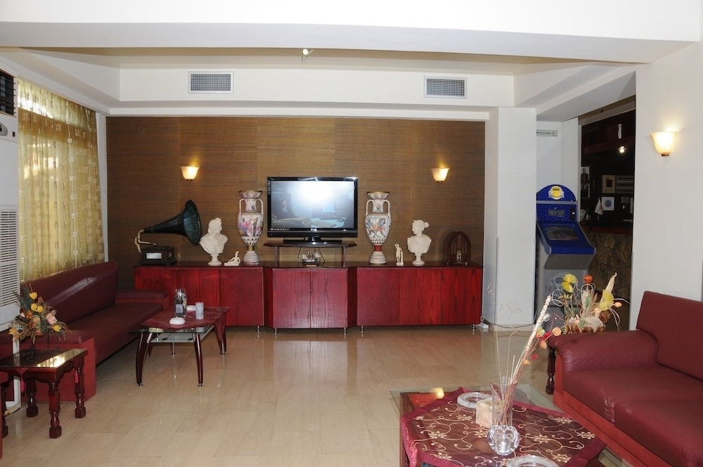 Fanari Hotel 27/40