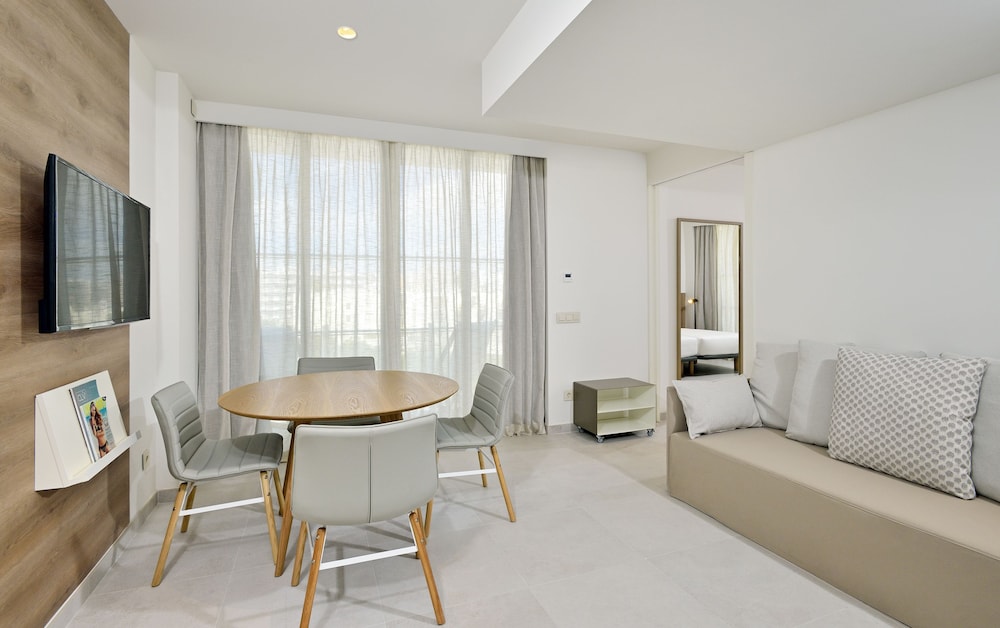 Innside by Melia Calvia Beach 31/50