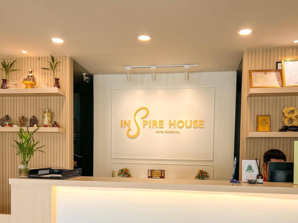 Inspire House Hotel 10/65